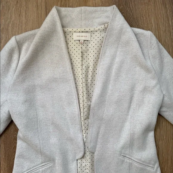 Skies Are Blue - Hannah Sustainable Fabric Blazer - Picture 2 of 7